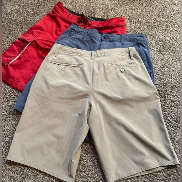 O'Neill Men's Hybrid Shorts - Vibrant Red, Classic Tan, Cool Gray Bundle - Picture 9 of 16